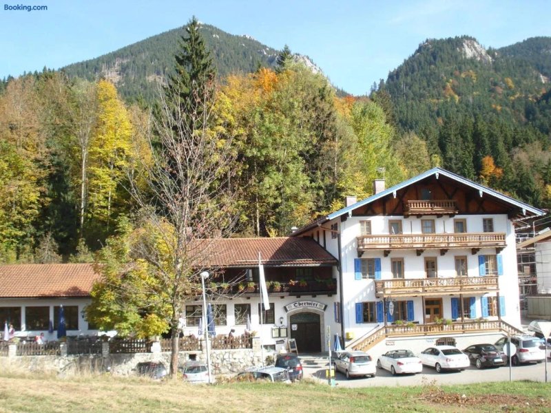 Gasthof & Pension Oberwirt
