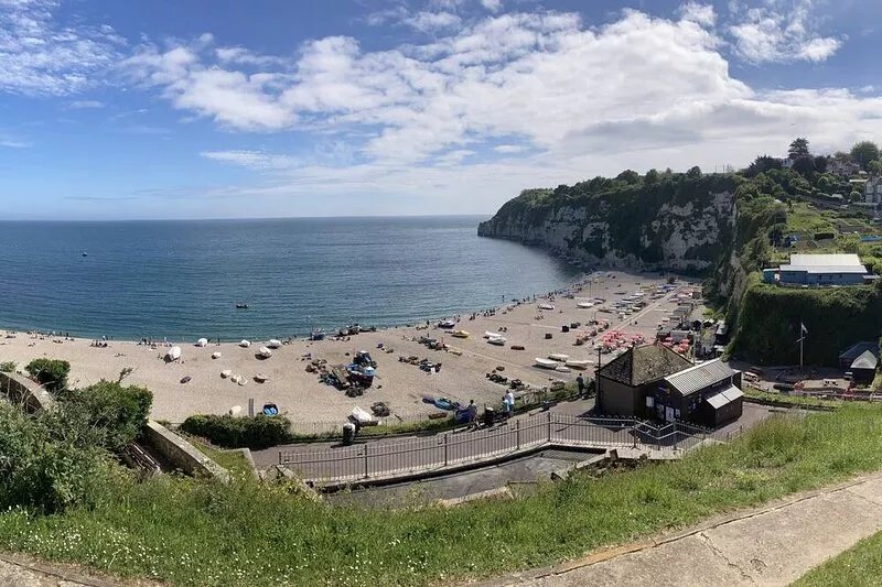 Cosy Cottage in East Devon - parking onsite. Beaches and countryside close by.