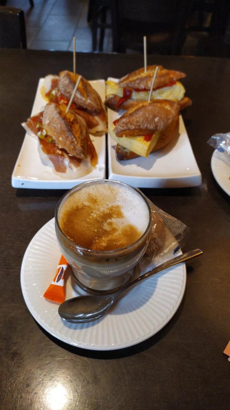 Cafe Kuttuna