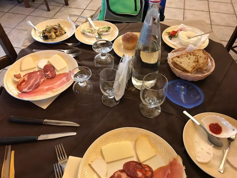 La Tavernetta Trattoria-Pizzeria