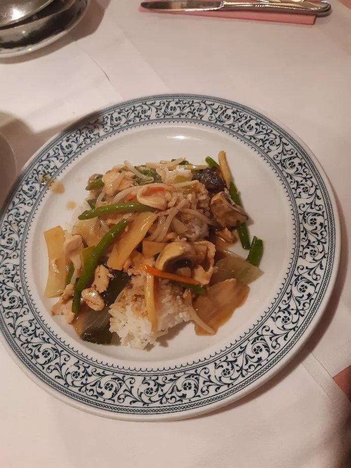China Restaurant Golden Lotus