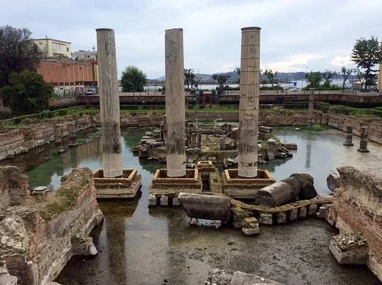 Macellum (Temple of Serapis)