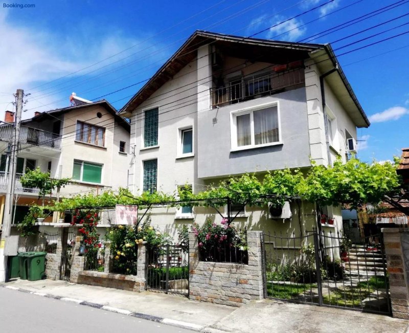 Guest house Stoinovi