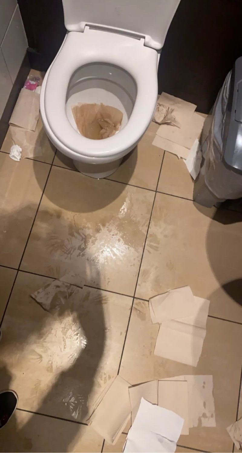KFC Conwy - Llandudno Junction