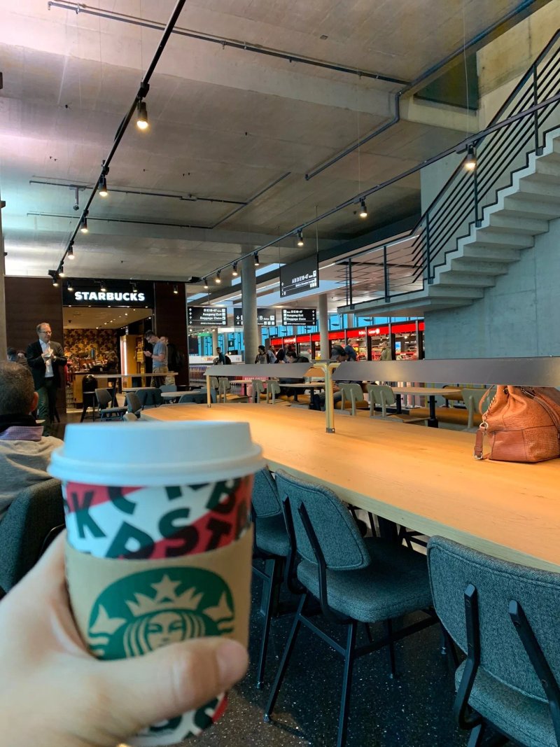Starbucks ZRH Zurich Airport Airside Center