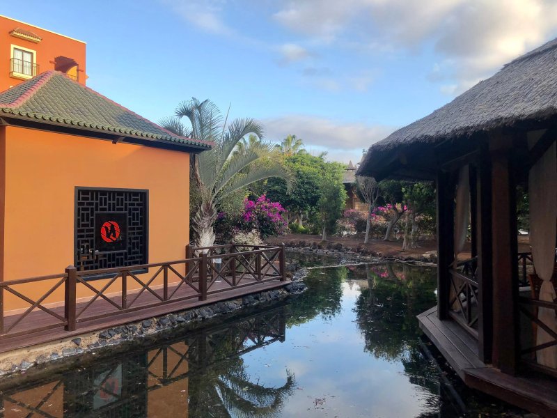 El Faro Restaurant