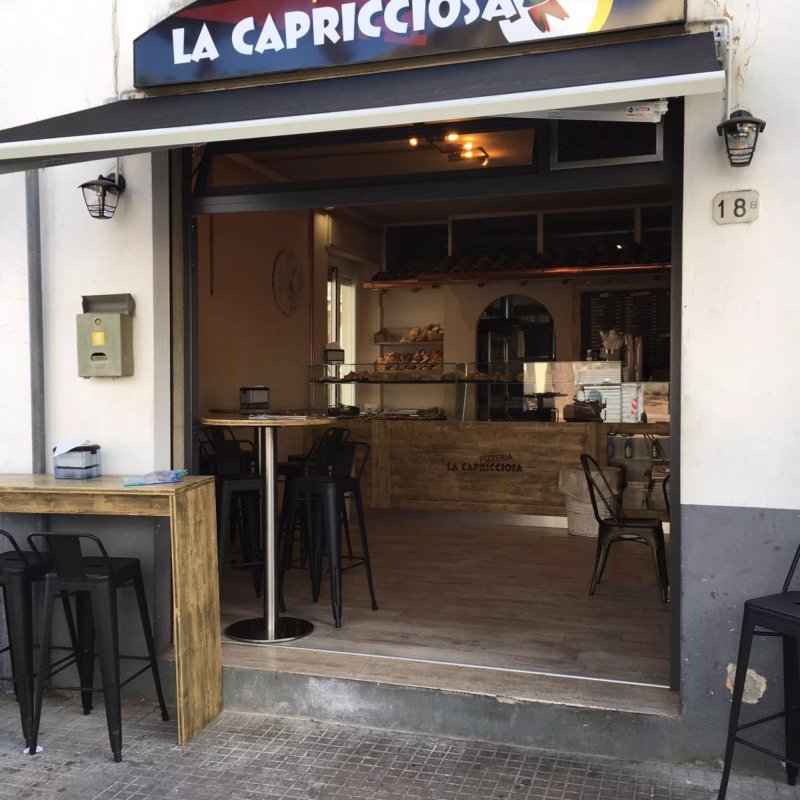 Pizzeria La Capricciosa Pizza A Taglio e Da Asporto
