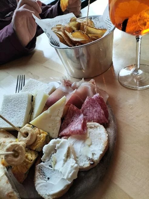 Km53 - Luogo D'incontro Con Cucina