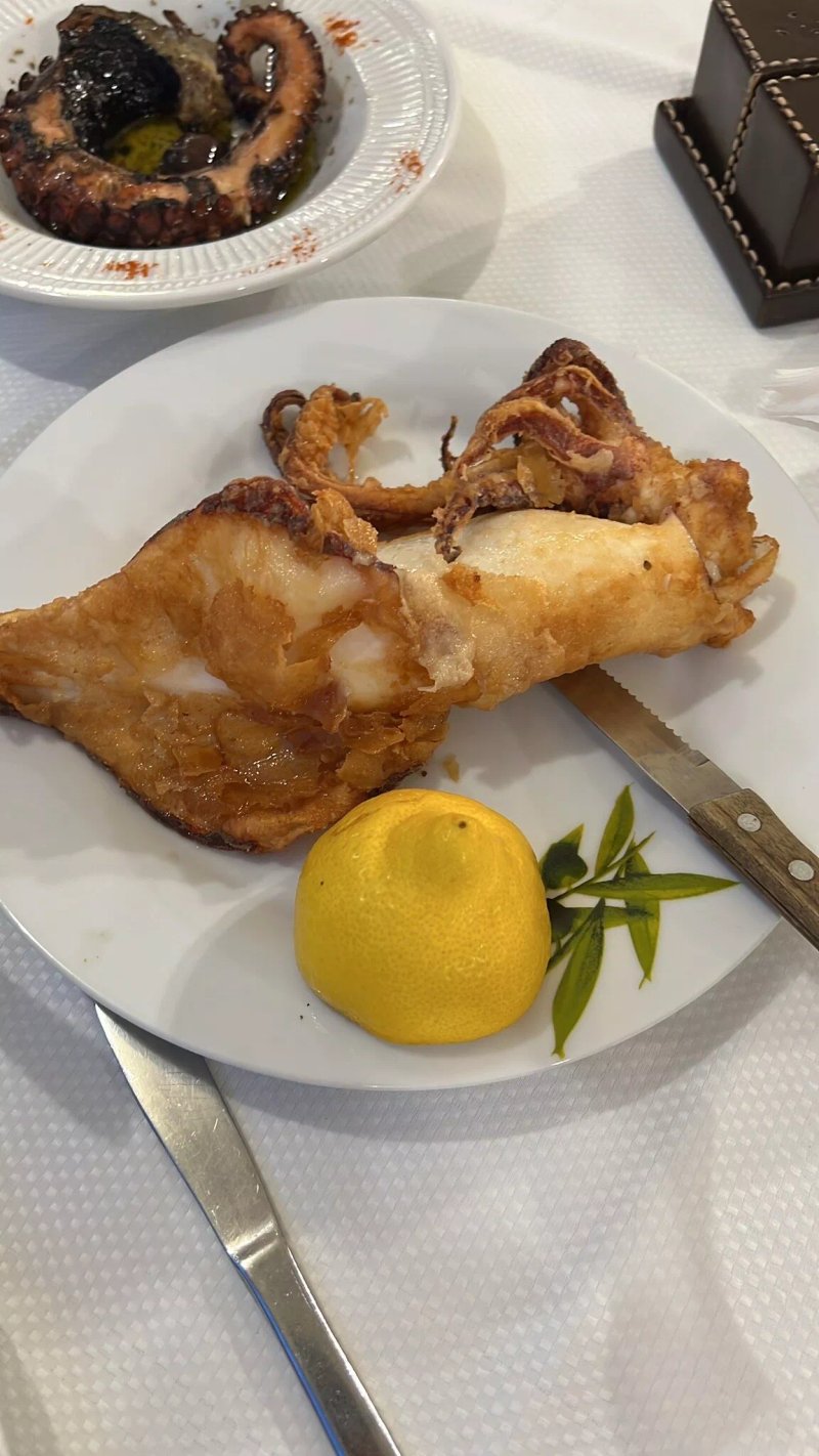 To Ouzeri tis Fotinis