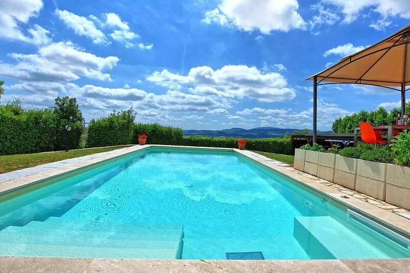 Villa Renina – Vacation villa with private pool in Gambassi Terme, Tuscany