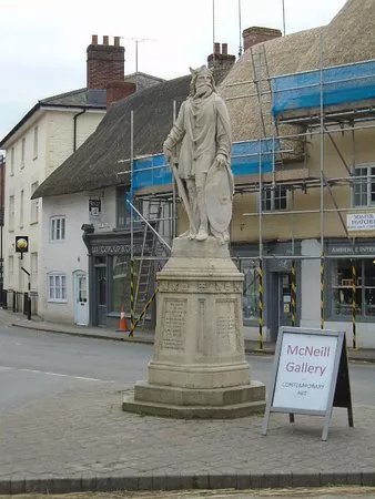 King Alfred's Statue