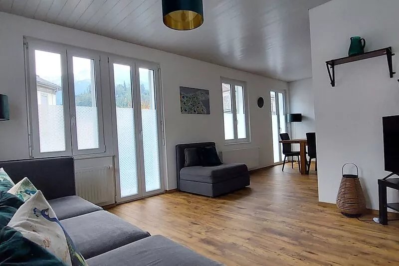 Stylish new apartment located 3 mins walk from Interlaken West station.