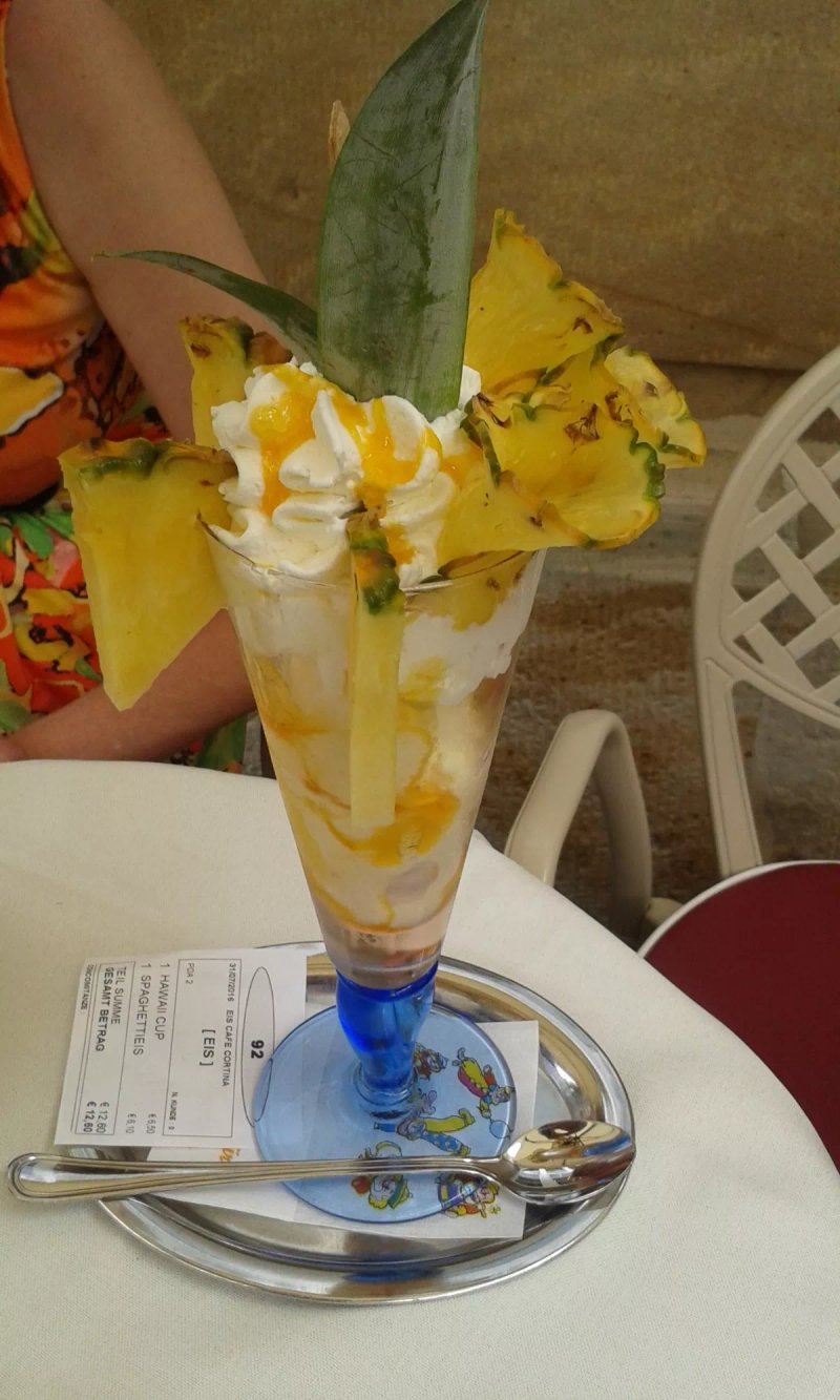 Eiscafe Cortina