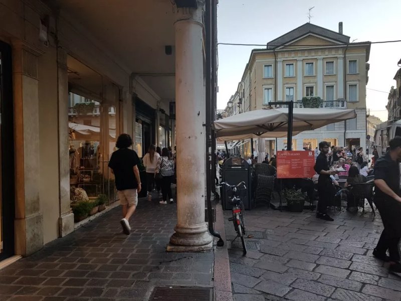 Bar Italia