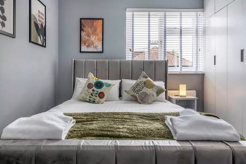 Stunning 3BR House w/ Garden & Parking in Richmond