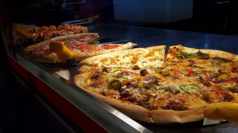 Caribic Pizza, Novi Sad