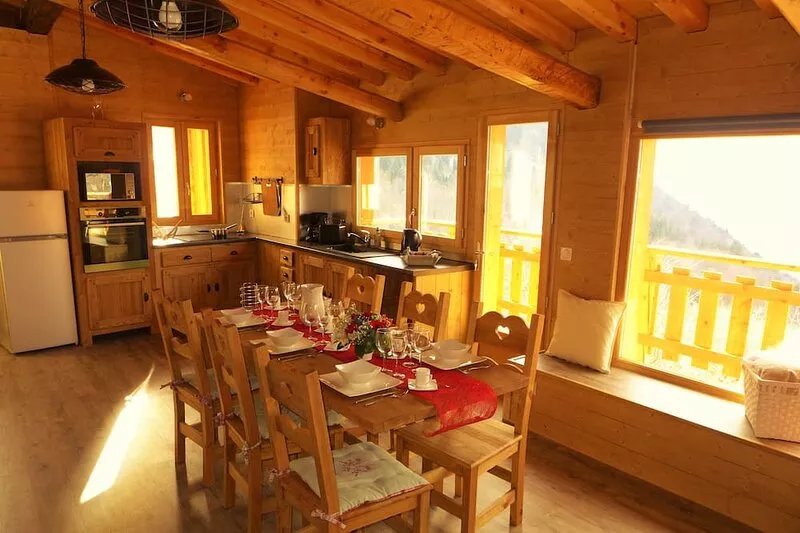 beautiful renovated mountain cottage for skiing, cycling, mountain biking