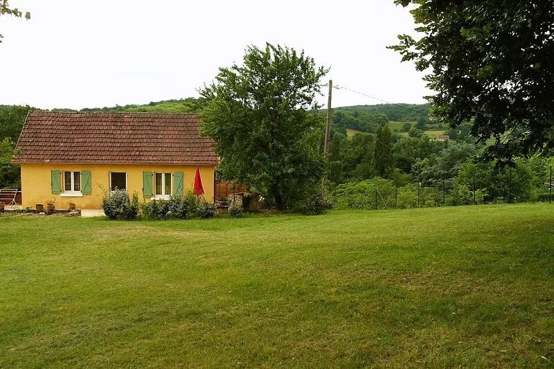 Small house in the countryside 3 km from Sarlat