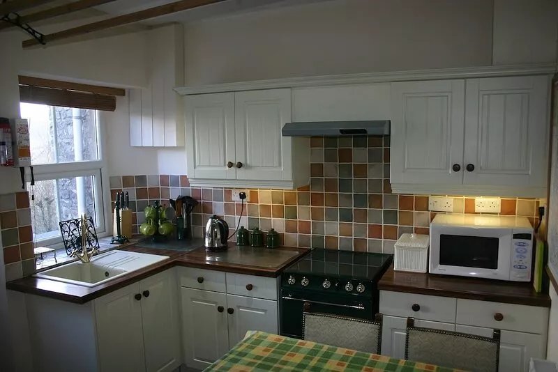 Bakewell  Stone Cottage/Sleeps 4/Log Burning Stove/Parking /2 Bathrooms