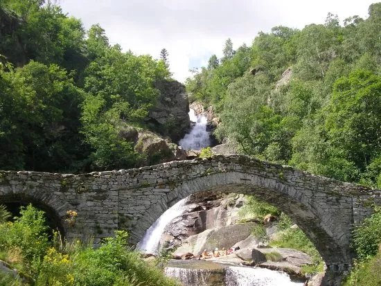 Cascata di Fondo