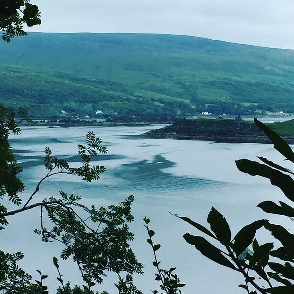 Charming Coastal Cottage Tucked Into "Argyll's Secret Coast" Wonderful views