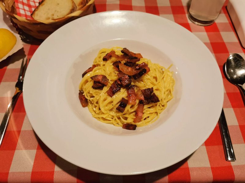 Dell' ospite