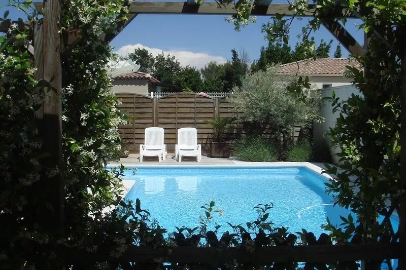 Independent Studio For 4 With Swimming Pool Near Saint Remy De Provence Center