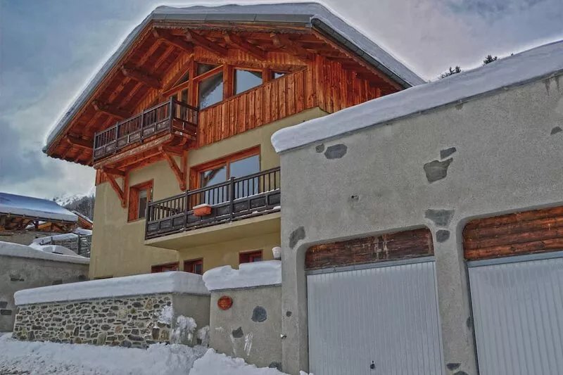 Luxury Self Catered Alpine Chalet, Sleeps 10 (4 Bdrms) In The Heart Of Paradiski