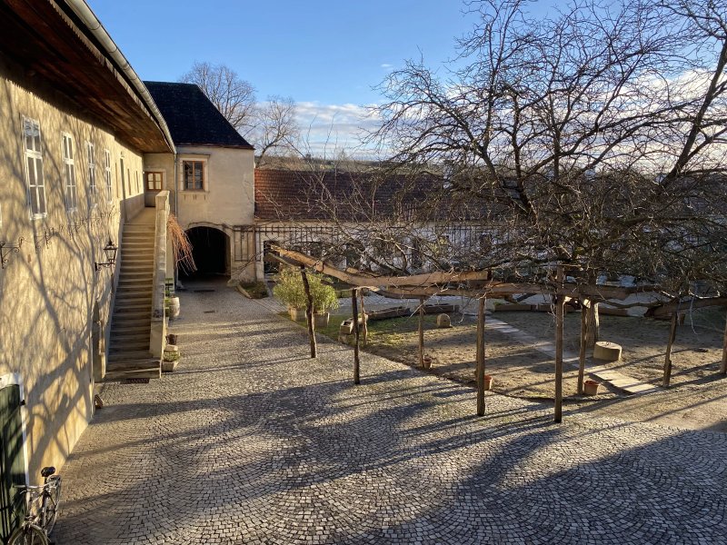 Gut Oberstockstall