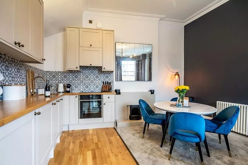 5 Rowntree House - sleeps 3 guests  in 1 bedroom