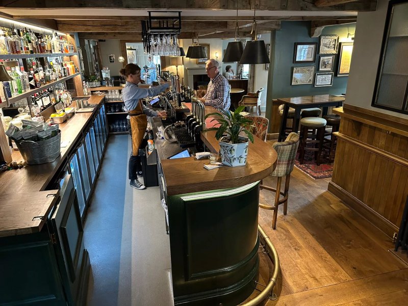 The Lion at Malpas