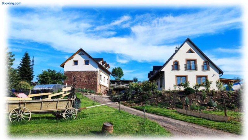 Apartman Na Statku Cerveny Kostelec