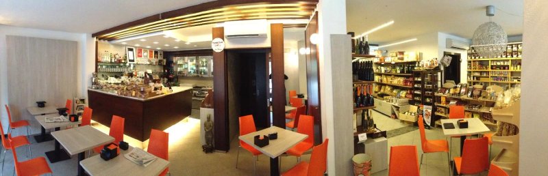 Planet Cafe Shop