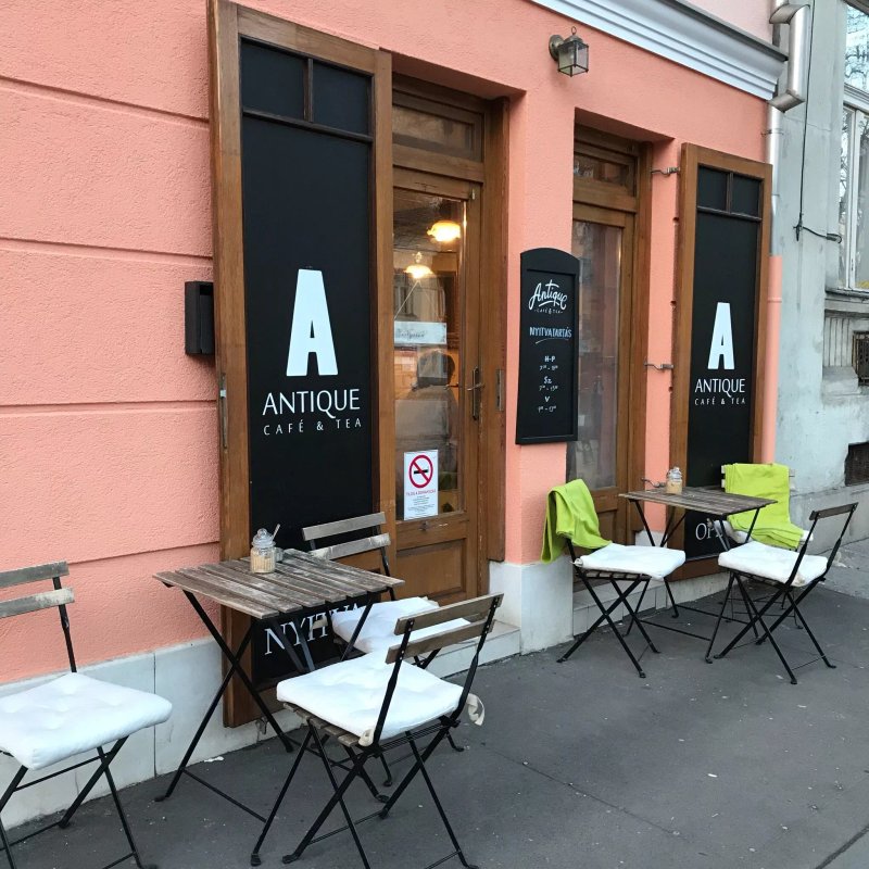 Antique Cafe & Tea