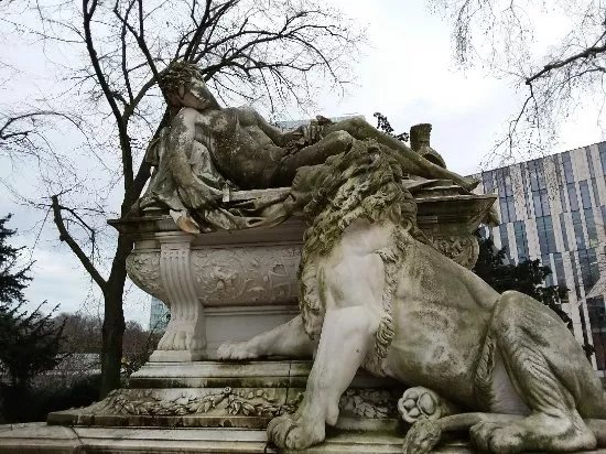 Kriegerdenkmal im Hofgarten