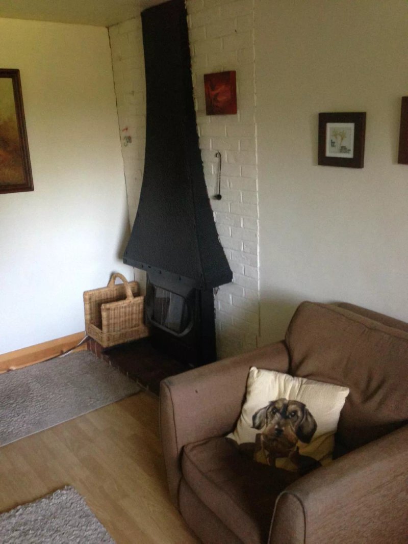 2 Bursteads Cottages