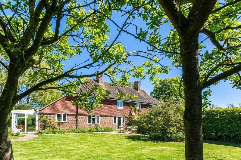Penhill Cottage - Three Bedroom House, Sleeps 5