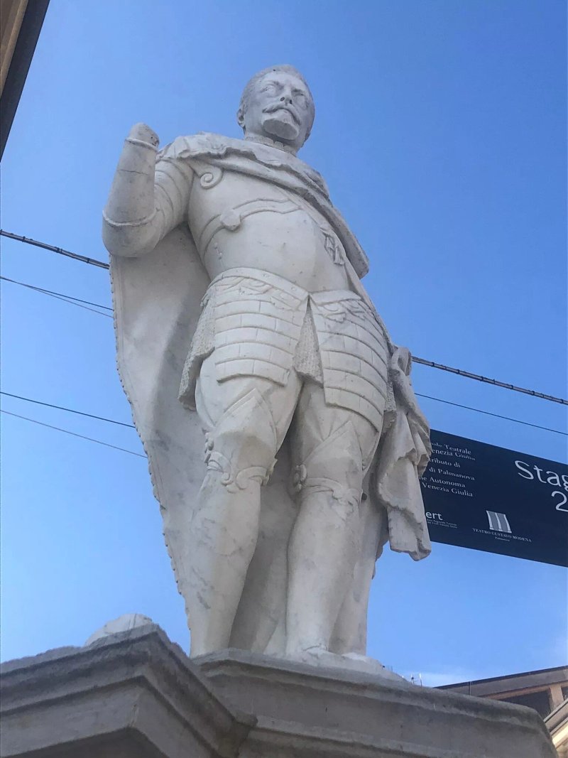 La Statua Di Marcantonio Barbaro