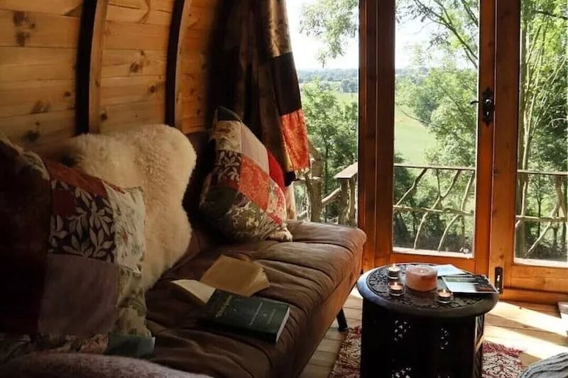 Warwickshire Woodland Glamping Cabin - Oak