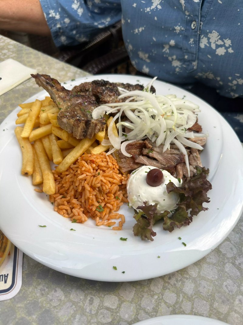 Restaurant zum Kohlerspark bei Helena