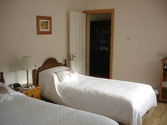 Hillbrook B&B