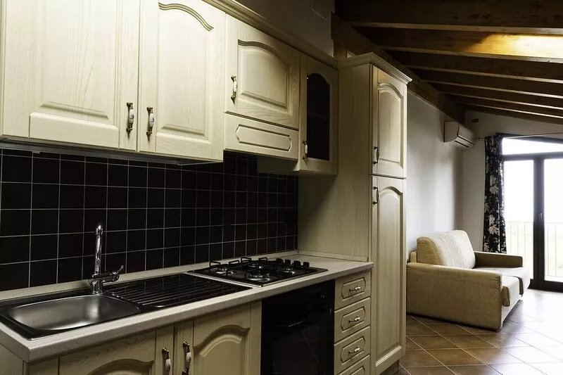 Villa Sara sull'Etna with Private Pool, Whirlpool & Wi-Fi