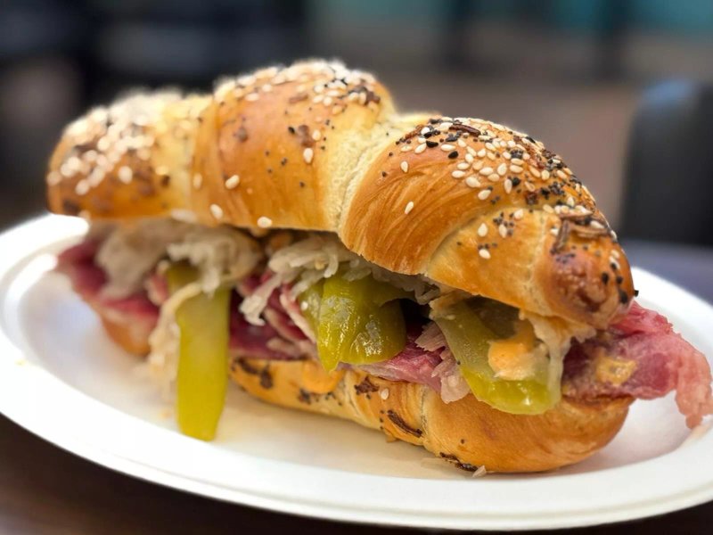 Deli 613