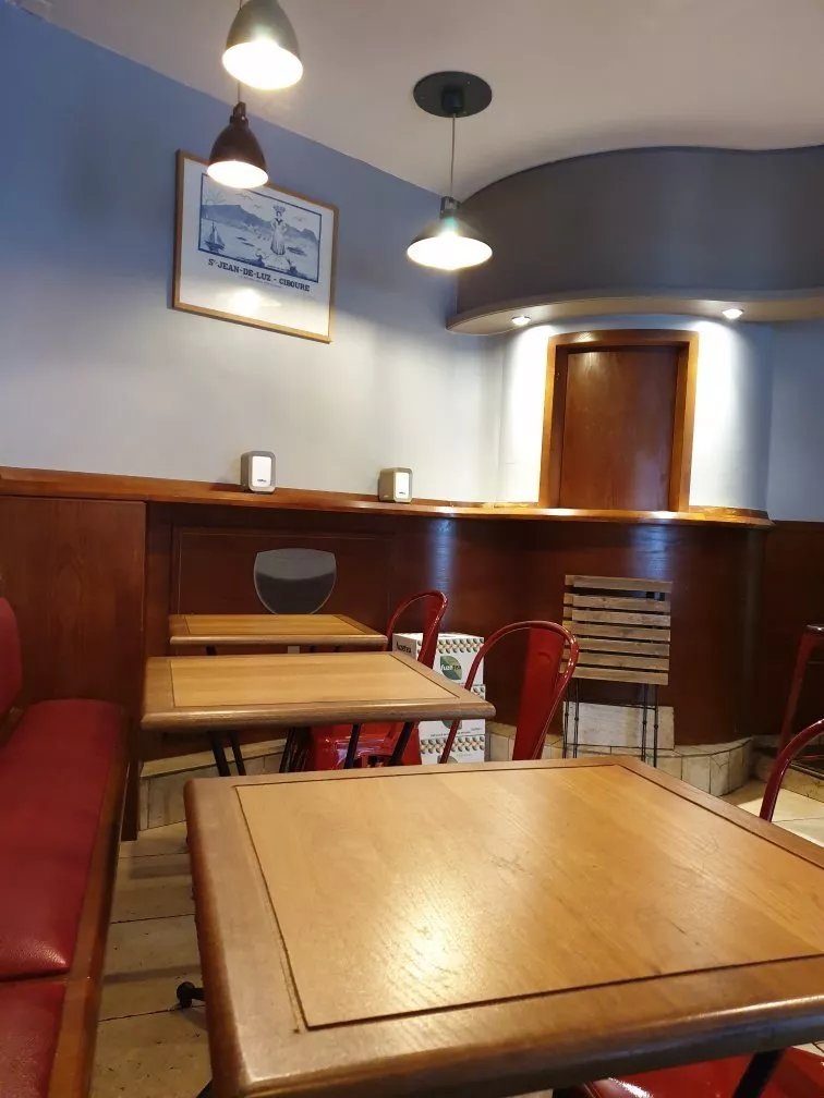 Le Cafe Creme
