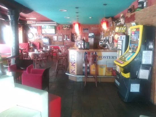 Cafe KKO Pub