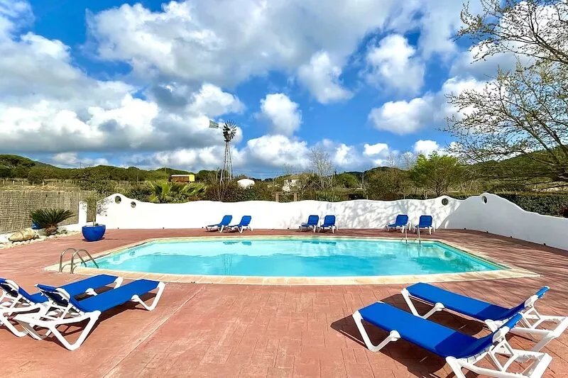 Mediterranean Villa Ideal Families • Private Pool • WIFI • A/C •BBQ