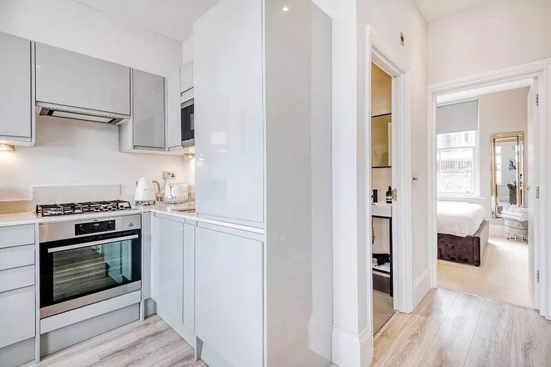 The Village Vixen- Hampstead Village - by Out of Office Lifestyle