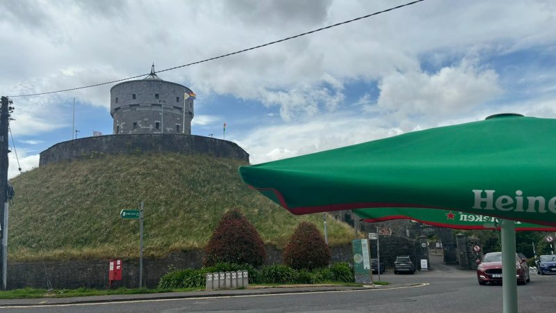 Millmount Bar
