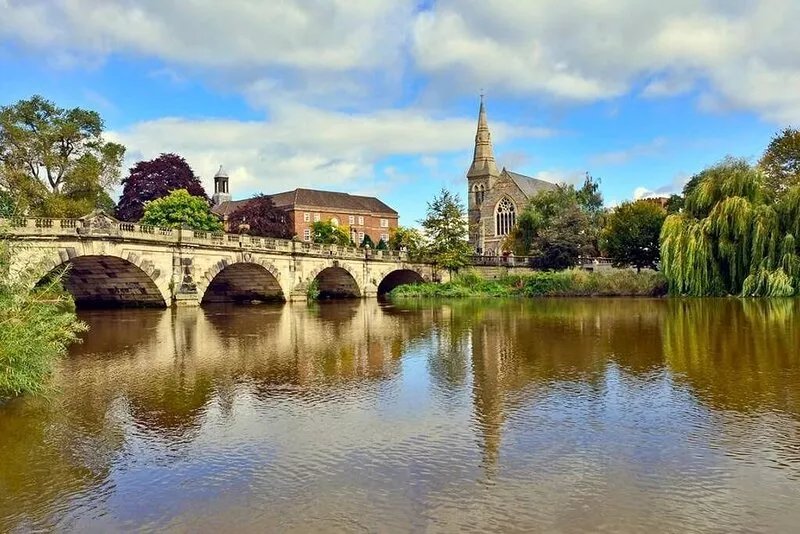 Ground floor apartment in exclusive residential area of historic Shrewsbury