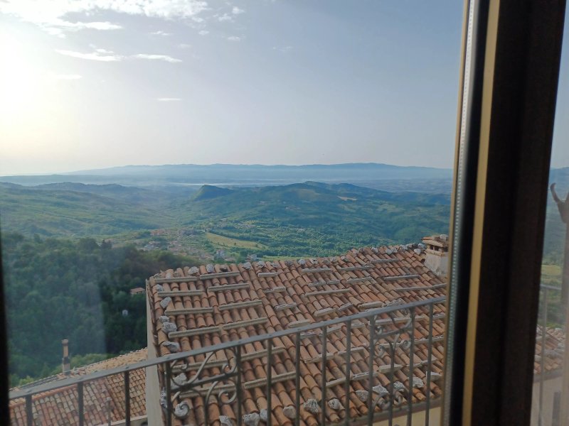 Risveglio nel Borgo